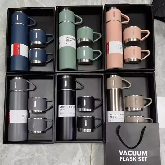 Kit Garrafa Térmica Vedação a Vácuo em Inox 500ml + 3 Xícaras
